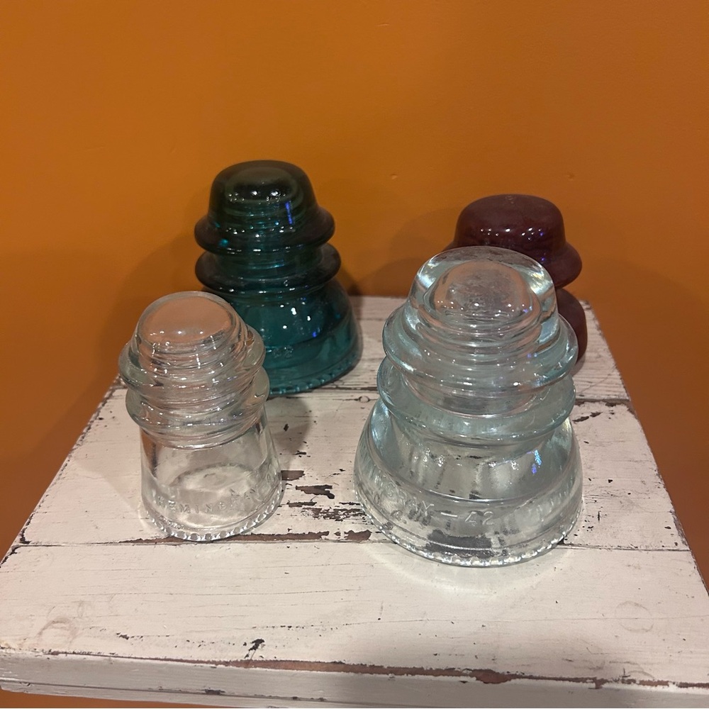 Vintage Glass‎ Insulators Set